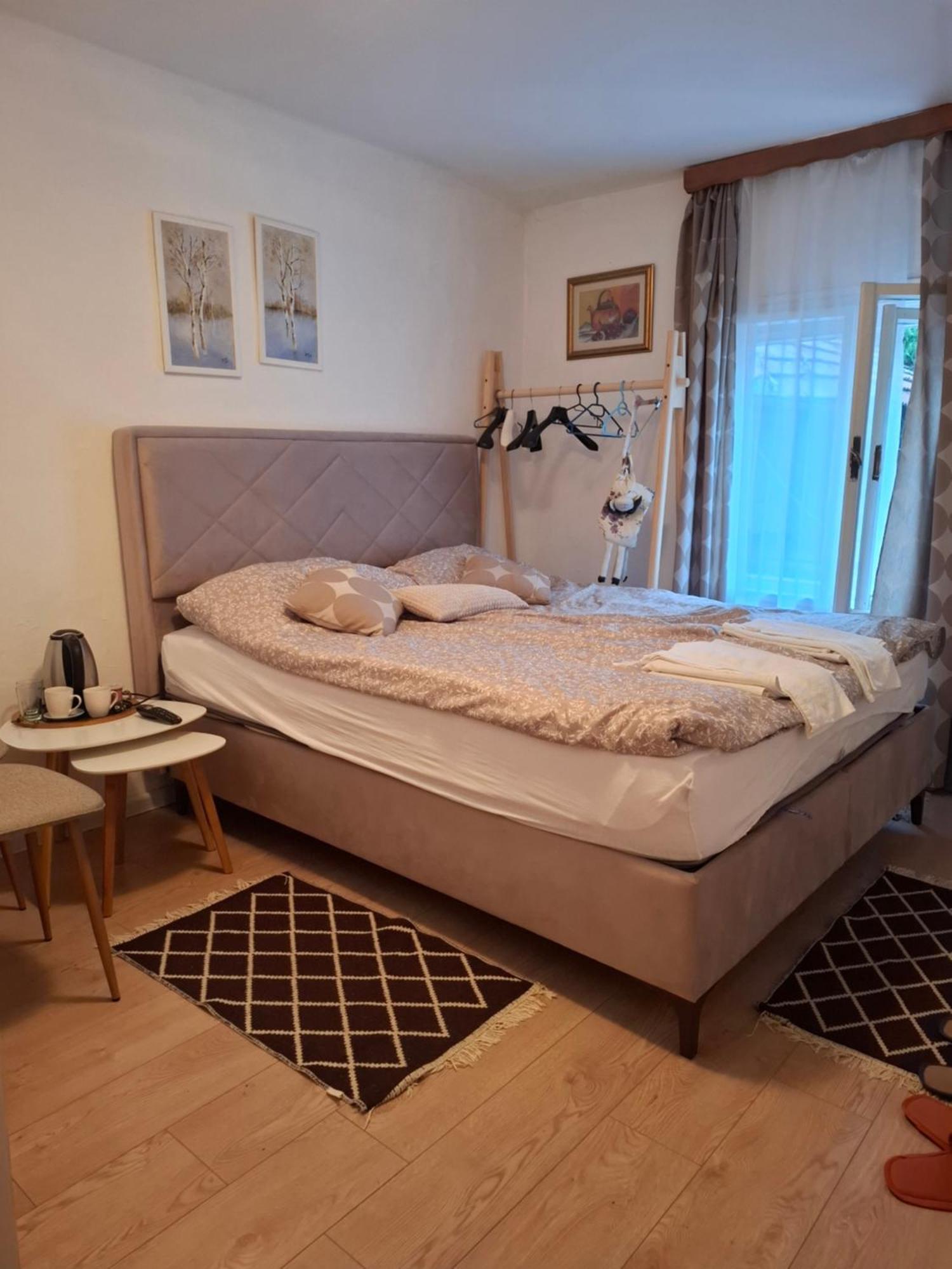 Guesthouse Unique SJJ Pokoj fotografie
